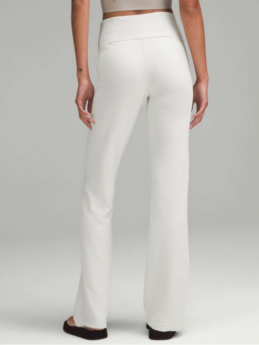 Lululemon Ribbed Softstreme Flared Pant *Regular Bone Sz 14 W5GVKS Casual - Picture 3 of 15